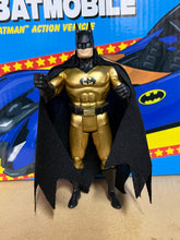 Load image into Gallery viewer, McFarlane Super Powers Wave 6 Gold Edition Batman Cape