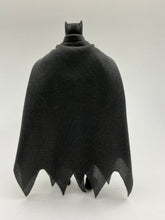 Load image into Gallery viewer, McFarlane Super Powers Wave 5 Cape Set