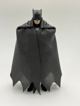 Load image into Gallery viewer, McFarlane Super Powers Wave 5 Thomas Wayne Batman Cape
