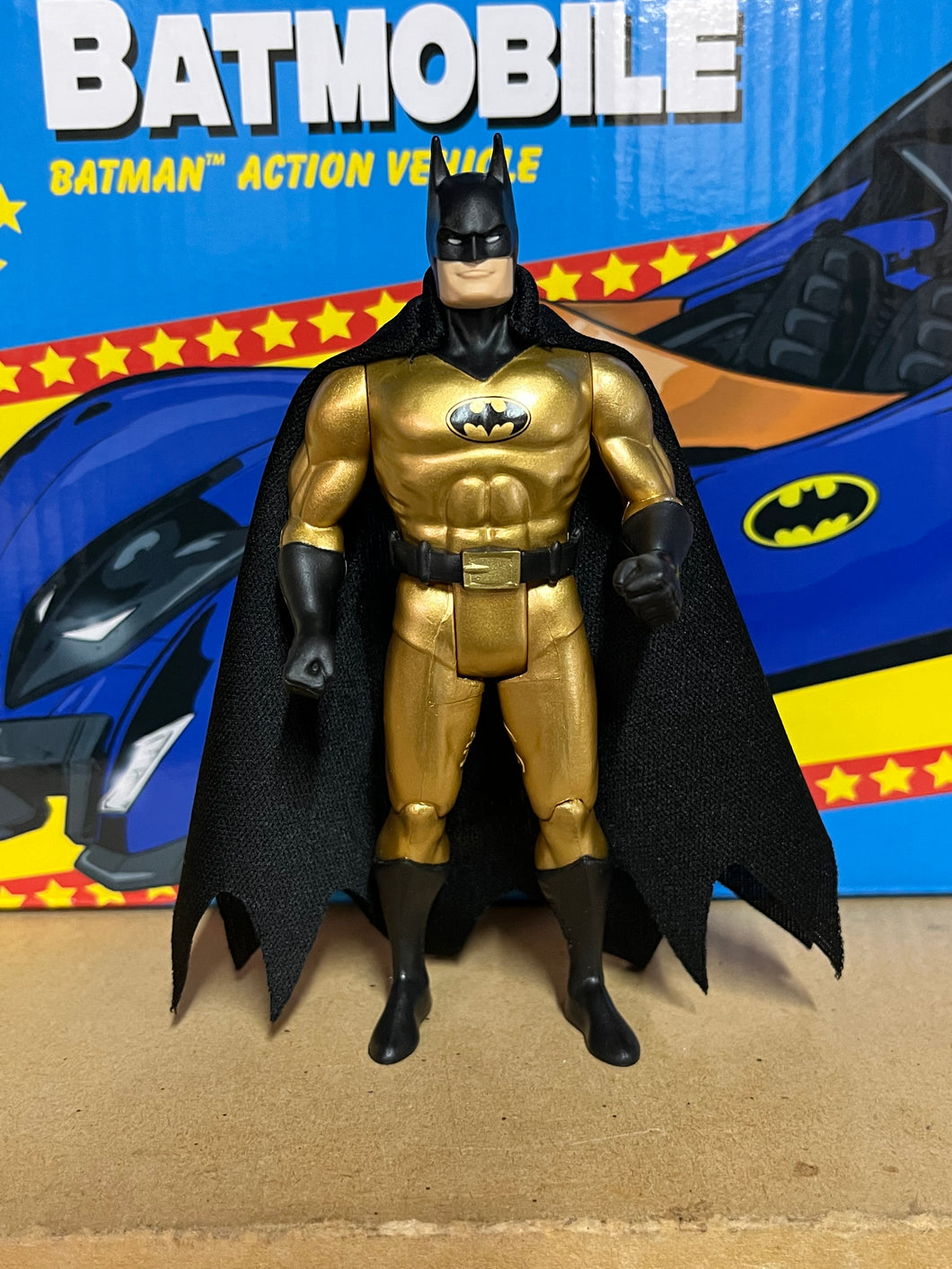 McFarlane Super Powers Wave 6 Gold Edition Batman Cape