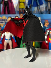 Load image into Gallery viewer, McFarlane Super Powers Wave 14 Batman Beyond Cape
