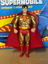 Load image into Gallery viewer, McFarlane Super Powers Wave 7 Batman &amp; Superman Capes
