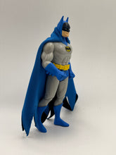 Load image into Gallery viewer, McFarlane Super Powers Detective Batman Double Sided Cape
