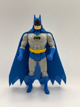 Load image into Gallery viewer, McFarlane Super Powers Detective Batman Cape
