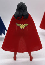 Load image into Gallery viewer, Wonder Woman Red Cape W/ Lasso
